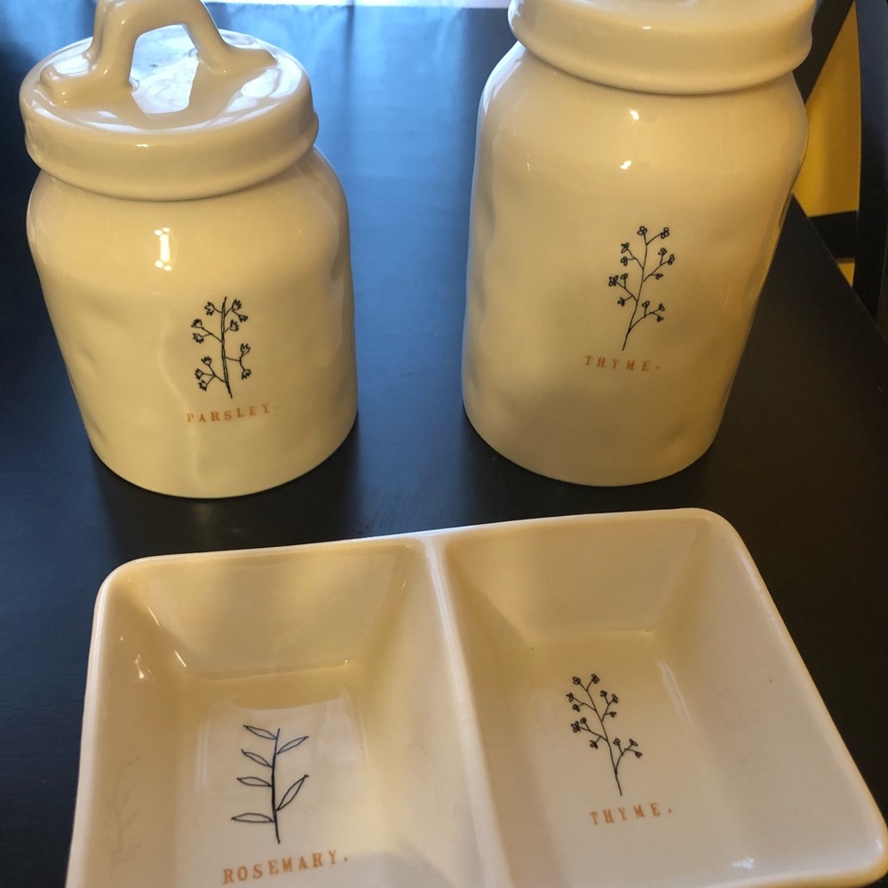 Rae dunn four piece ceramic set